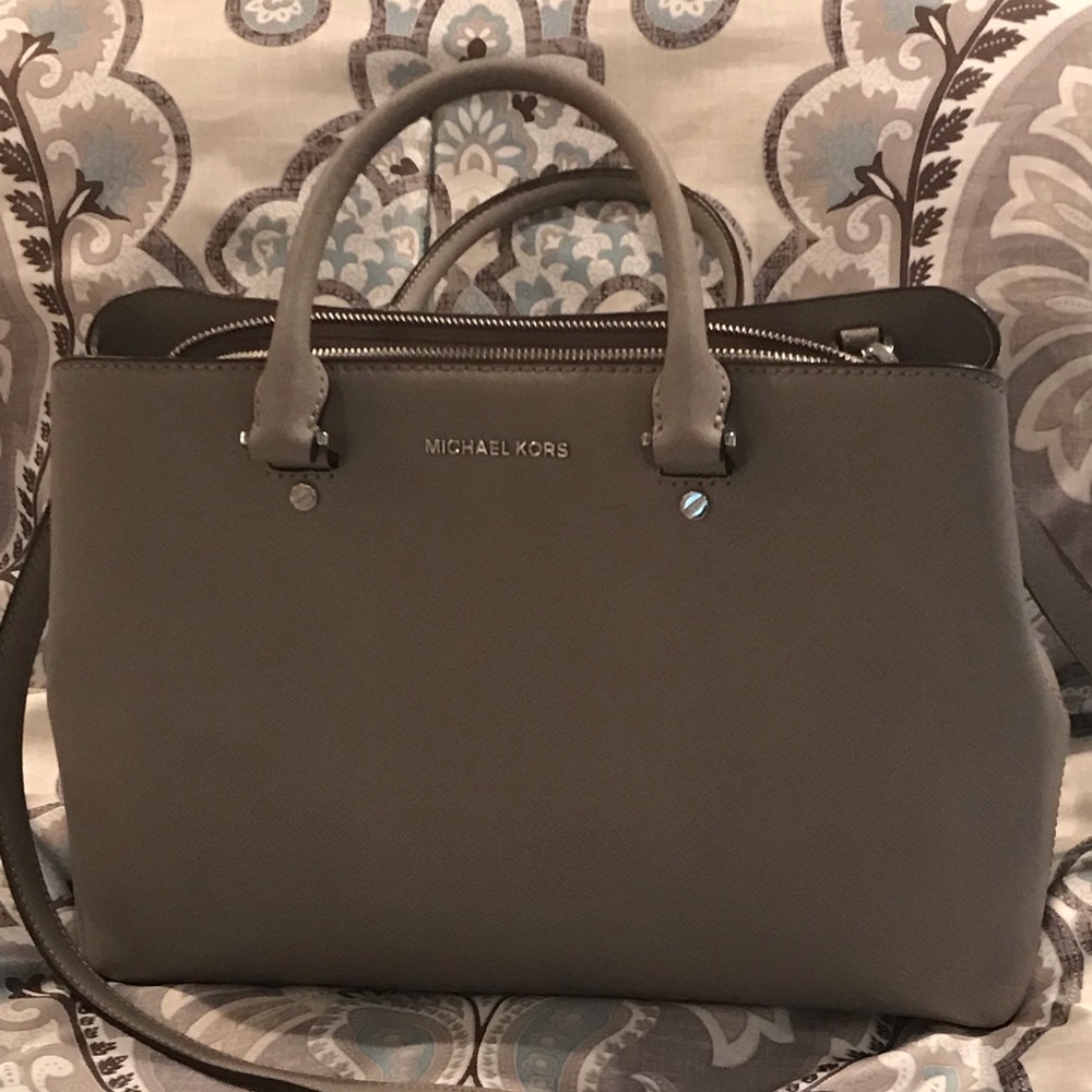 Authentic Gray Michael Kors Savannah Satchel